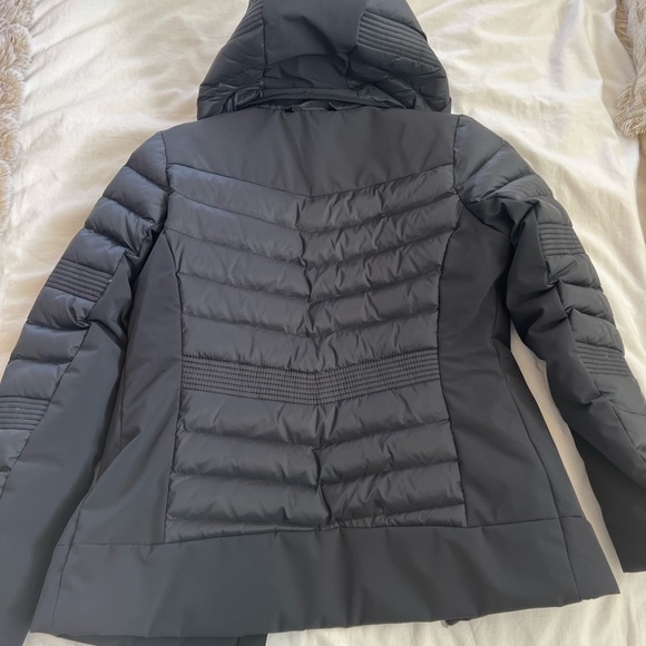 Head sports - retails for $790 - black ski coat - NEW - Picture 2 of 2